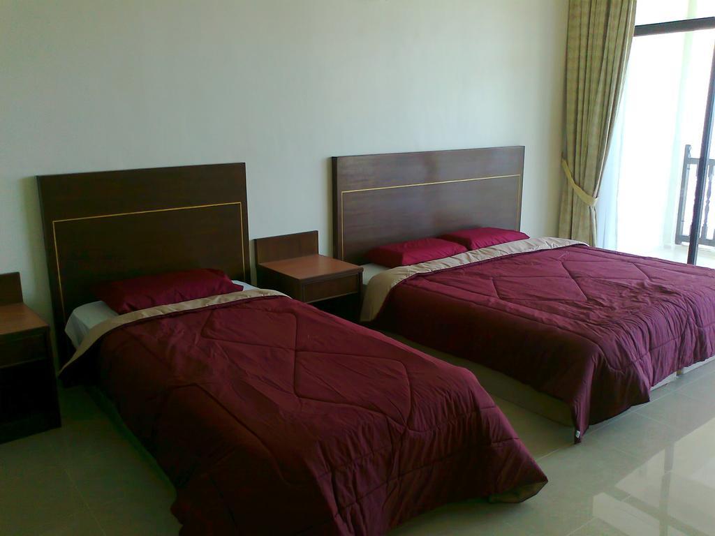 Mersing Beach Resort Rum bild